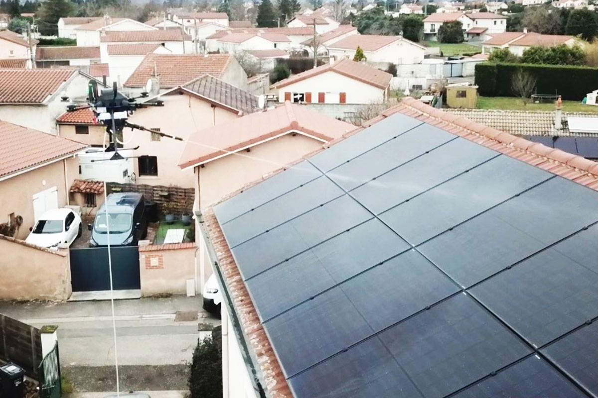 Nature L Energies Icone - Loire 42 - Nettoyage par drone - Entretien et maintenance énergétique
